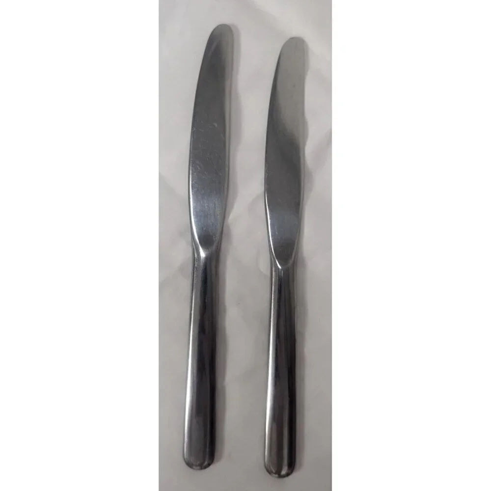 2 Vintage ROYAL L.S. Stainless Flatware Knives Rounded Tip 8.5